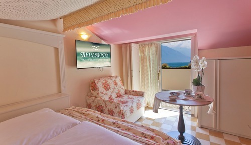 Camera Premium - Fronte Lago - Terrazzo