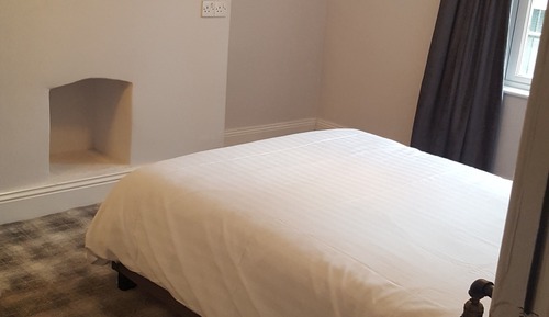 Habitación estándar doble, baño privado