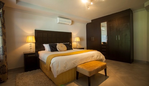 Apartamento ejecutivo (Semi Executive)