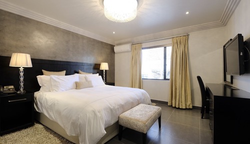Executive Hotel Room 5