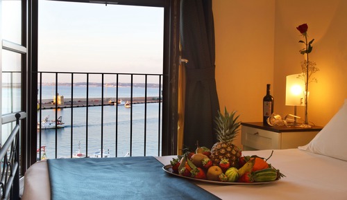 Habitación triple panorámica, vistas al mar