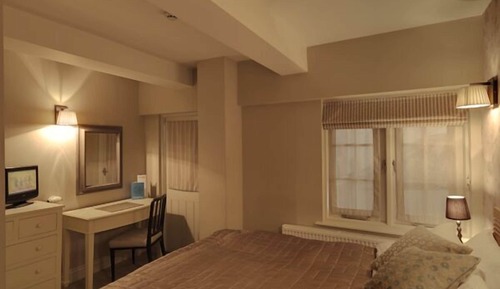 Habitación Confort doble, baño privado (Small Rm8)