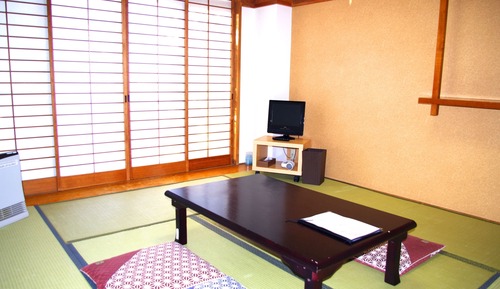 Habitación tradicional, baño privado (Adult 3-4)