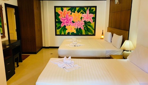 Superior Triple room