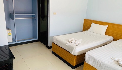 Economy Twin room