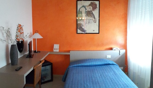 Habitación individual económica