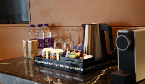 Suite junior, 1 cama de matrimonio grande, balcón, vistas al río
