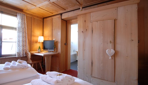 Habitación estándar doble, baño privado