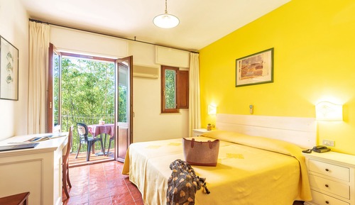 Habitación con 1 cama doble o 2 individuales