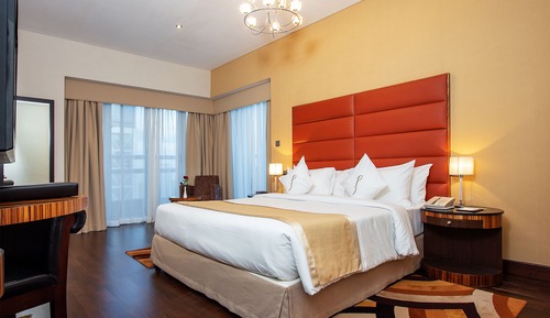 Apartamento Deluxe, 3 habitaciones, vistas a la ciudad