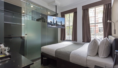 Queen Room