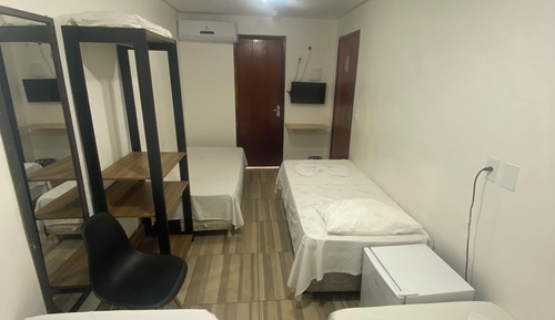 Habitación cuádruple básica
