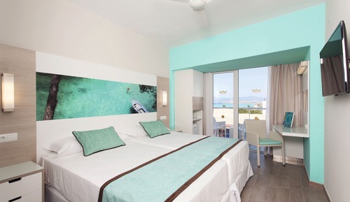Habitación doble, balcón