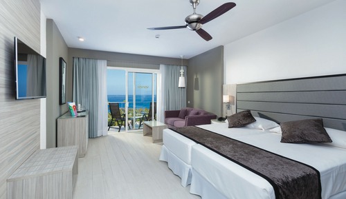 Habitación doble, balcón, vistas al mar