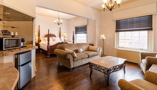 Suite Signature