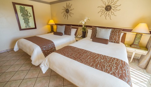 Habitación estándar, vistas al jardín (Tikal)