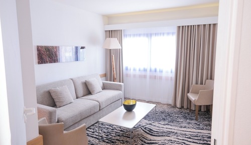 Suite superior, acceso a la piscina