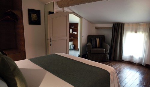 Habitación básica doble, baño privado