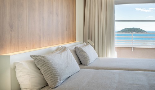 The Loft Junior Suite Front Sea View