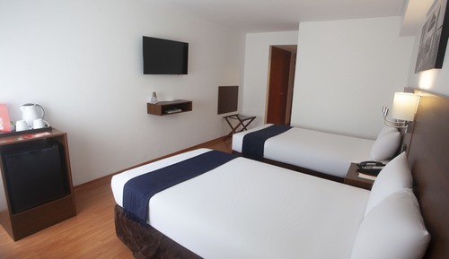 Habitación superior con 2 camas individuales