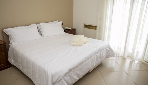 Habitación con 1 cama doble o 2 individuales