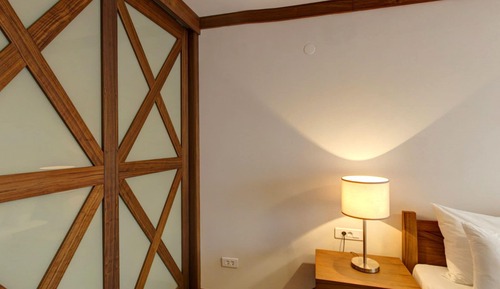 Habitación superior con 1 cama doble o 2 individuales