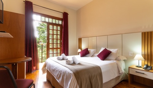 Apartamento, lanai, planta baja (Quarto casal luxo  Terreo com varanda)