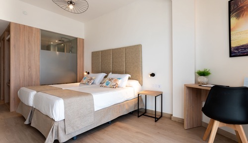 Habitación con 1 cama doble o 2 individuales, vistas al mar