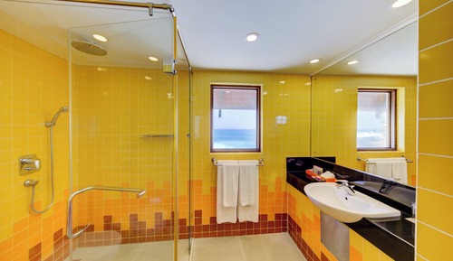 Ocean Vista Twin Room with Balcony - Discounts (10% on Food and Beverage, 15% on SPA)