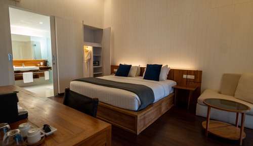 Habitación Deluxe, 1 cama doble o 2 individuales, frente a la playa (Riani Deluxe)