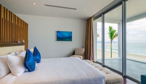 5 Bedrooms Villa with Sea view free daily minibar and one time BBQ set menu