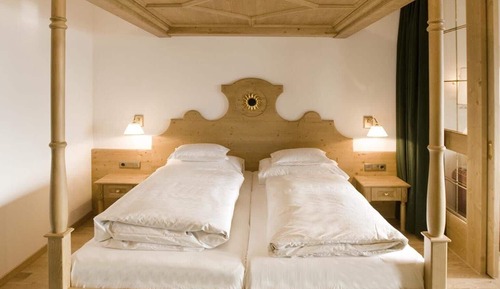 Suite tradicional, en edificio anexo (4 Star Superior, Landhaus)