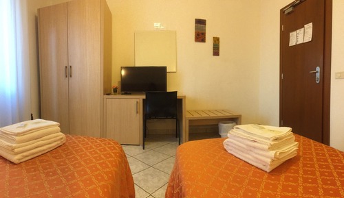 Habitación con 2 camas individuales, 2 camas individuales