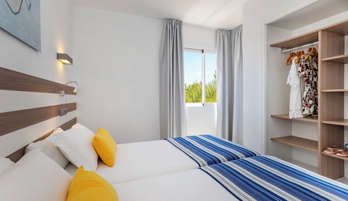 Apartamento superior, 2 habitaciones, balcón
