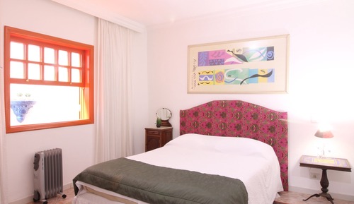 Quarto Duplo Economico no Terreo