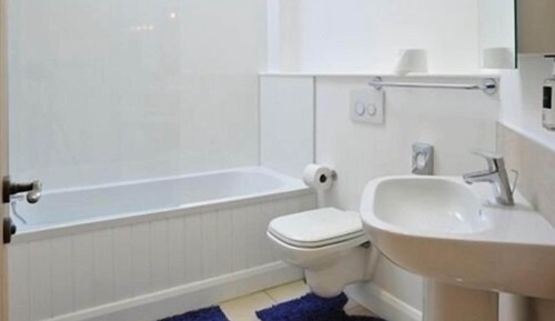 Apartamento, baño privado (Apartment No. 49)