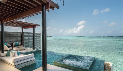 Estudio Deluxe, piscina privada, sobre el agua