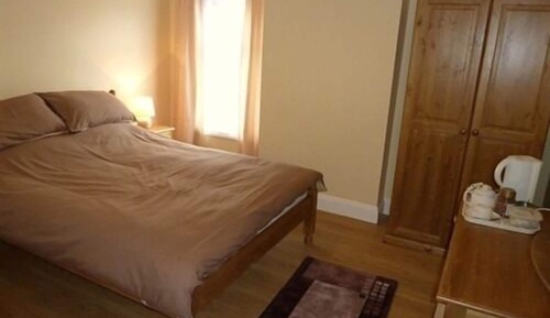Habitación doble, baño privado