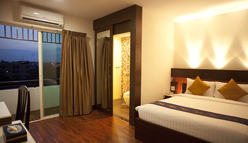 Estudio estándar, 1 cama doble, balcón