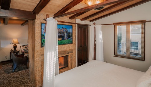 Habitación Deluxe, 1 cama de matrimonio grande, vistas parciales