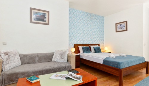 Estudio básico, 1 cama doble