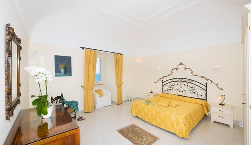 Apartamento familiar, en edificio anexo