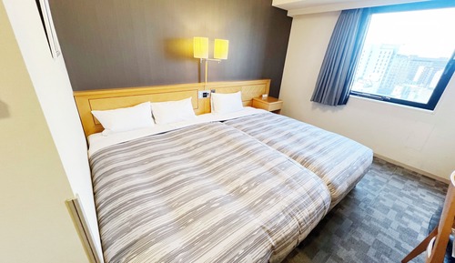 Habitación familiar doble, 1 cama de matrimonio grande, no fumadores
