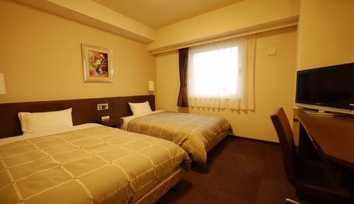 Habitación básica con 2 camas individuales, varias camas, no fumadores