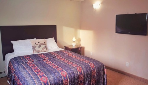 Estudio, 1 cama de matrimonio, baño compartido