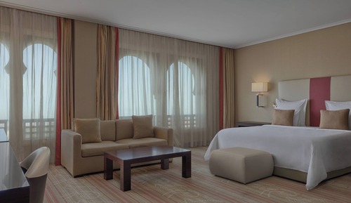 Suite, 1 cama de matrimonio grande, no fumadores, vistas a la ciudad