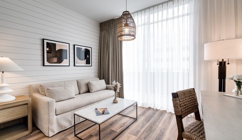 Habitación Deluxe, 1 cama de matrimonio grande, vistas parciales al mar