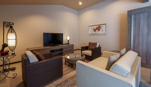 Casa de campo presidencial, no fumadores (Double New Building Villa Garden)