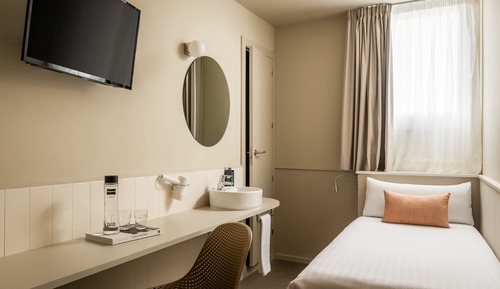 Habitación individual básica, baño privado
