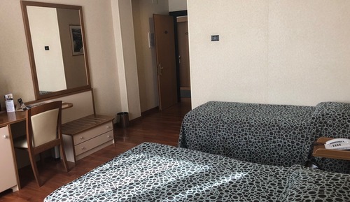 Habitación estándar con 2 camas individuales